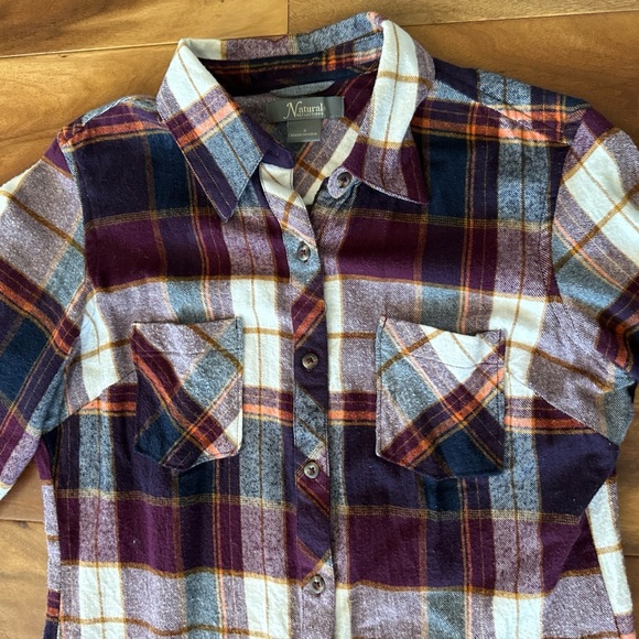 Natural Reflections White and Burgundy Plaid Flannel Button Down Shirt sz Small - Picture 2 of 3